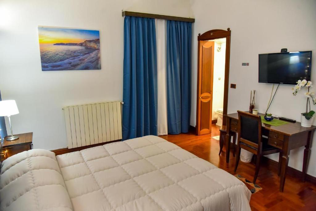 Il Conte Bed & Breakfast *